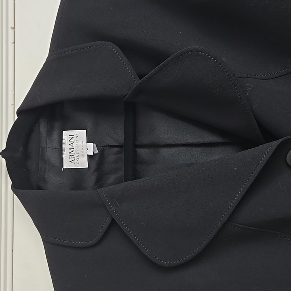 Armani black blazer - Picture 2 of 10